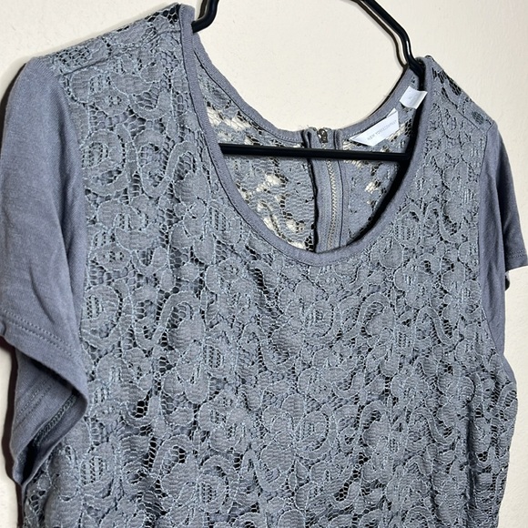 Gray New York & Company Partial Lace Top - Picture 5 of 6